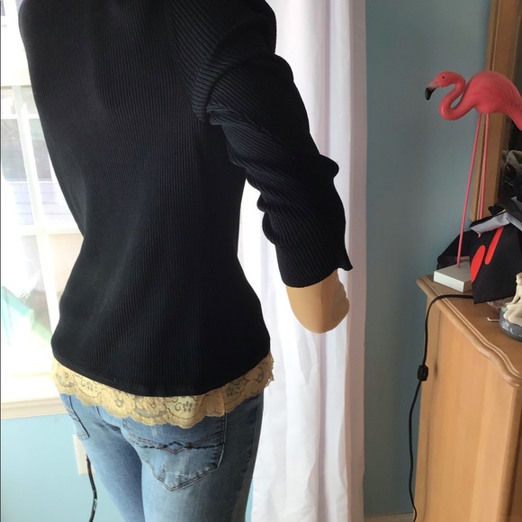 Sweater - Picture 2 of 5